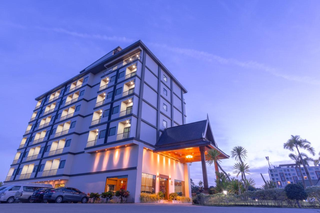 Airport Resort Phuket Nai Yang Beach Exteriör bild