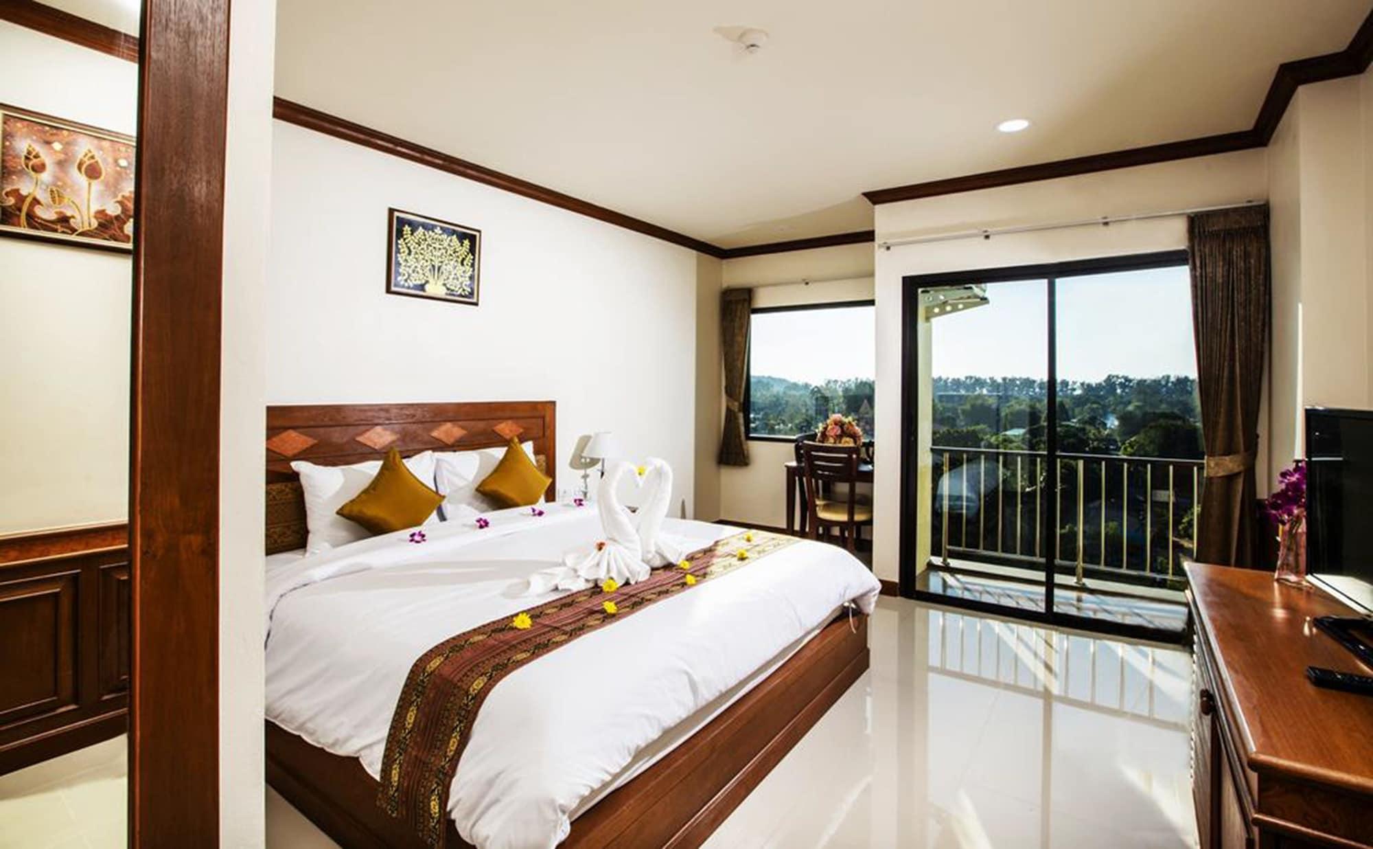 Airport Resort Phuket Nai Yang Beach Exteriör bild
