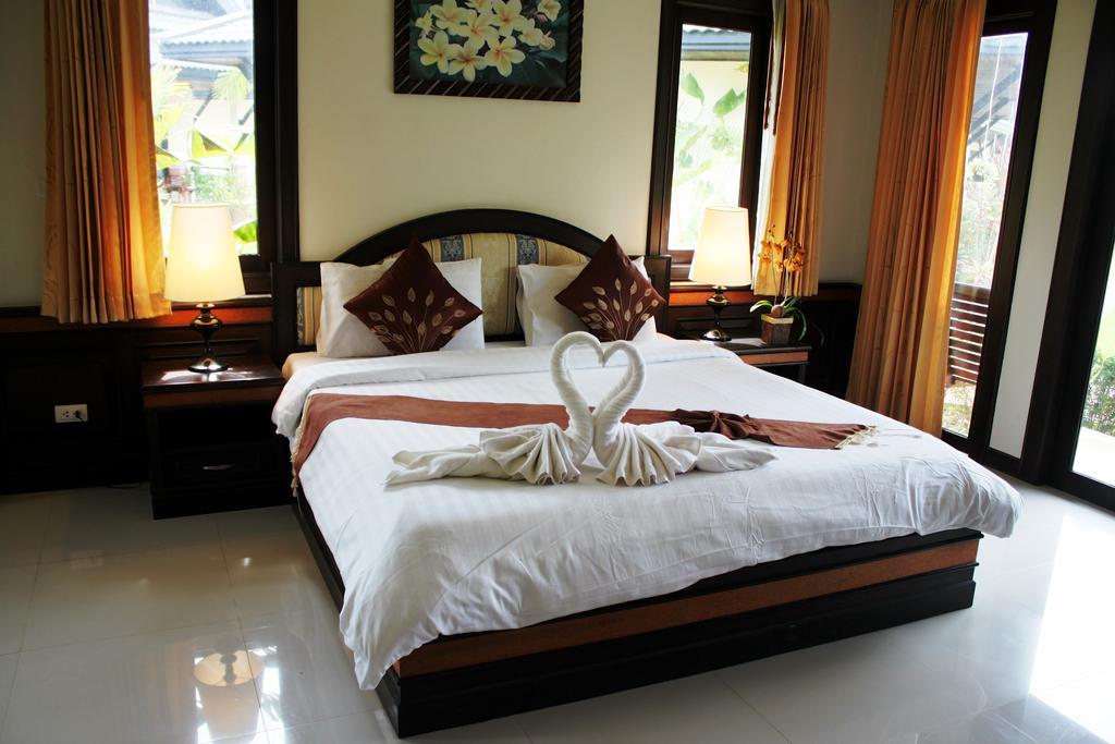 Airport Resort Phuket Nai Yang Beach Exteriör bild